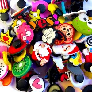 Pack of 79 Jibets for Crocs